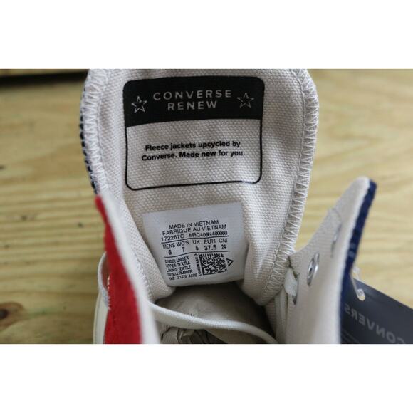 New Converse Womens Sz 7 Fleece Sneakers X Beyond Retro Chuck 70 High Tops - Picture 7 of 7